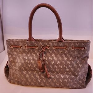 Vintage Dooney and Bourke signature canvas handbag with leather accents